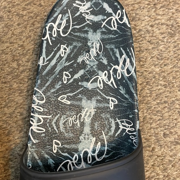 New in Box Bebe Slides - Picture 4 of 9